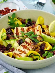 Salada de curgete, feijão e beringela