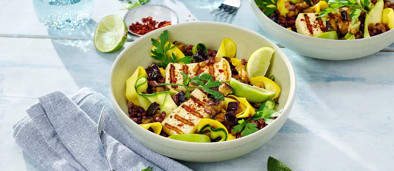 Salada de curgete, feijão e beringela