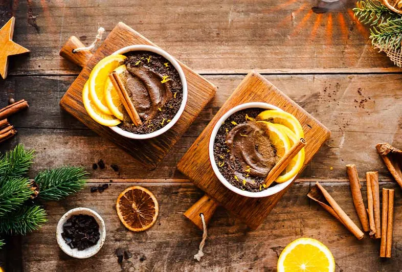 Mousse de chocolate com café expresso e laranja
