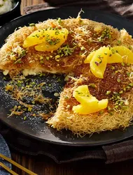 Künefe — sobremesa turca doce à base de queijo