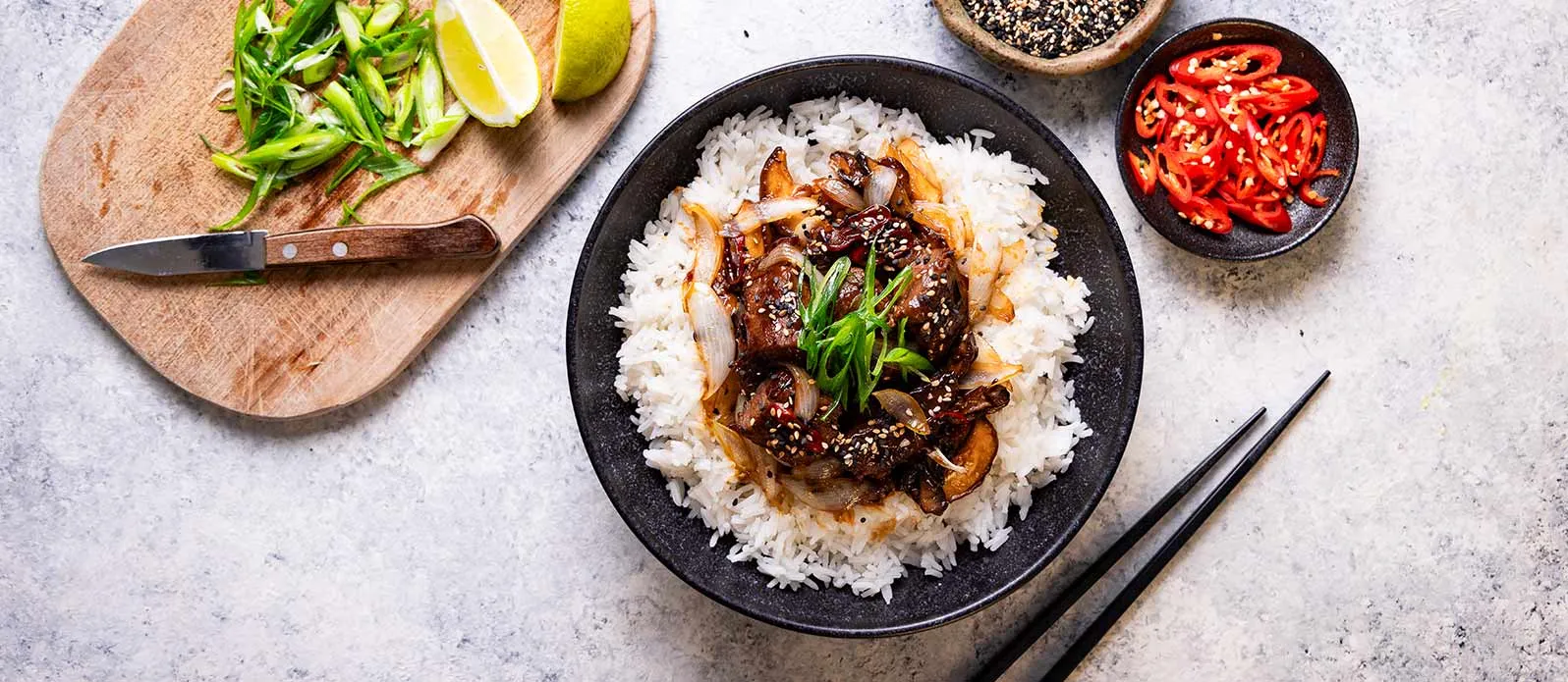 Bife teriyaki salteado