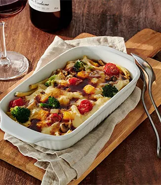 Maccheroni com legumes gratinados com molho de soja doce