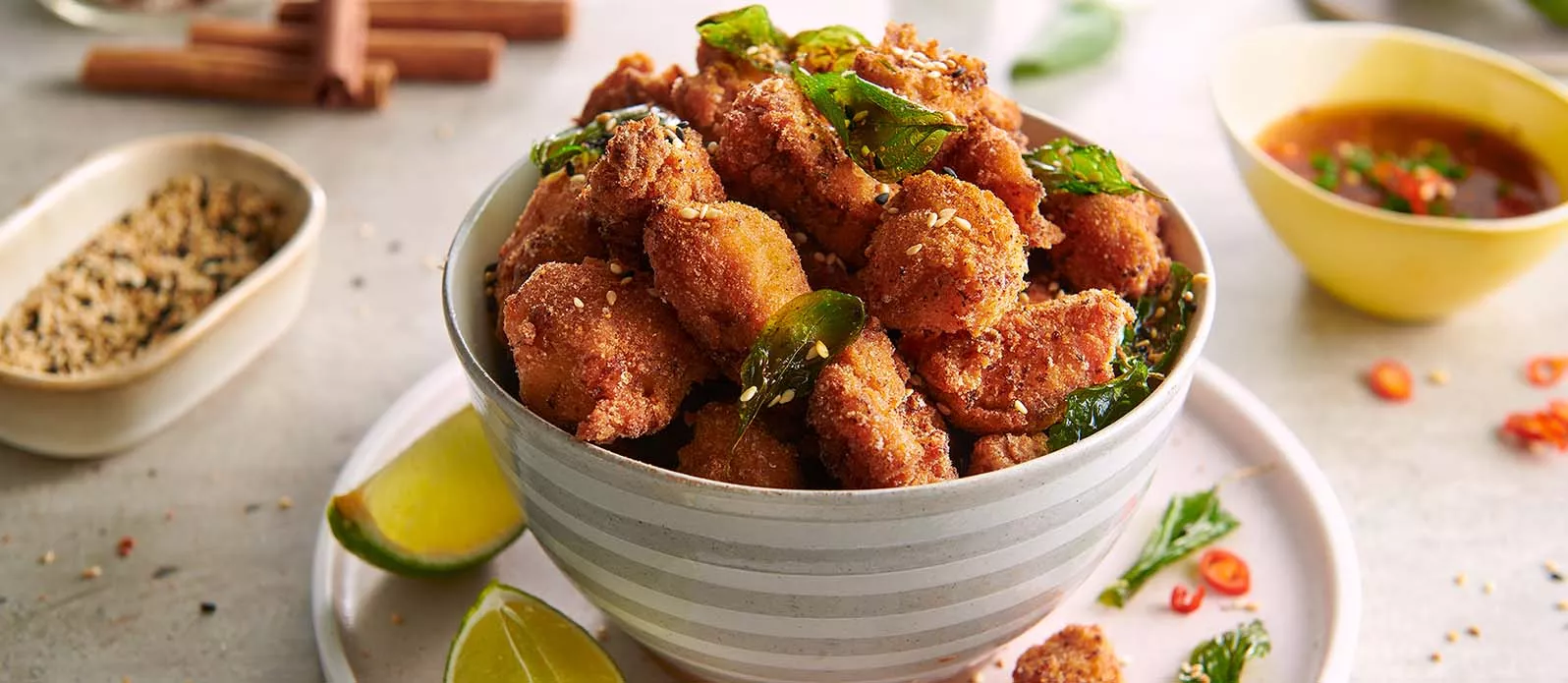 Pipocas aromáticas de frango