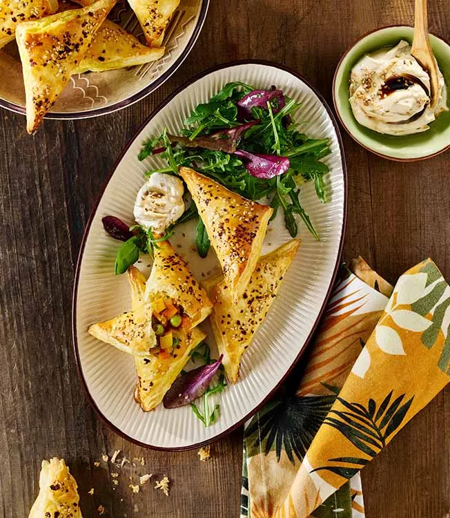 Chamuças com batatas e ervilhas