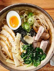 Fukuoka-Ramen clássico
