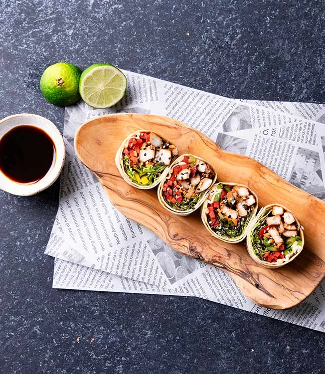 Wrap de frango teriyaki